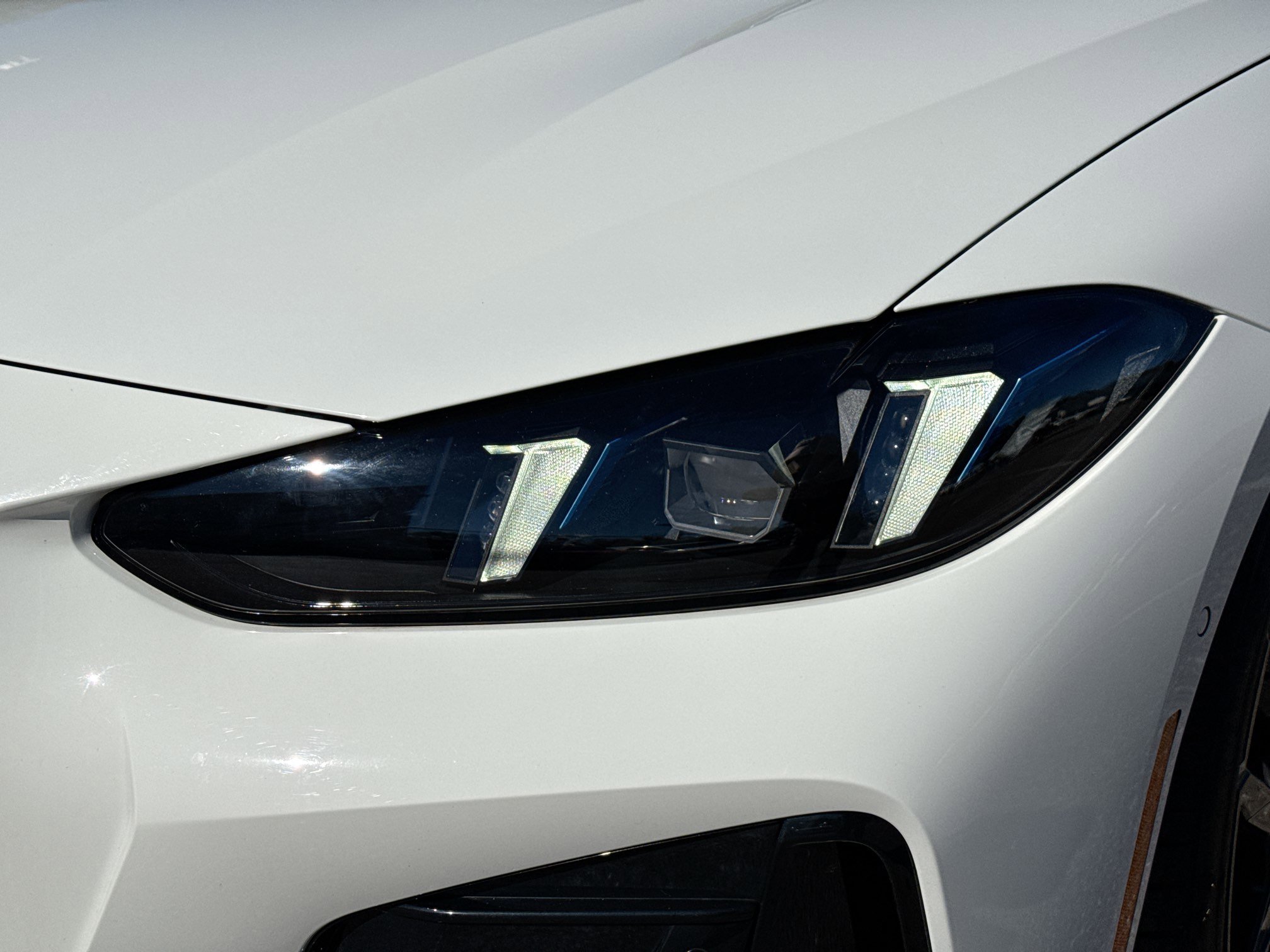 Used 2026 BMW 430i Coupe w/ M Sport Package image 9