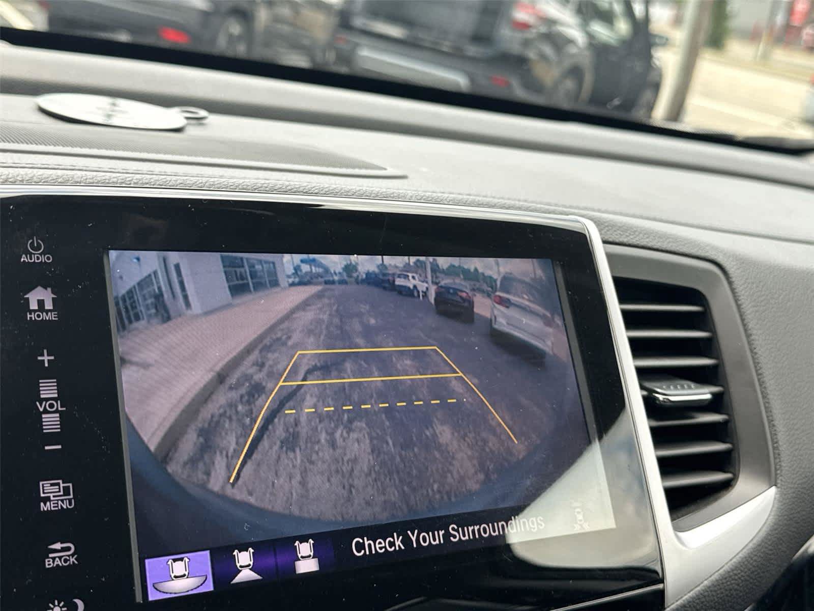 Used 2018 Honda Pilot Elite image 20