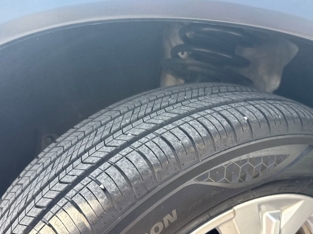 Used 2023 Honda HR-V LX image 27