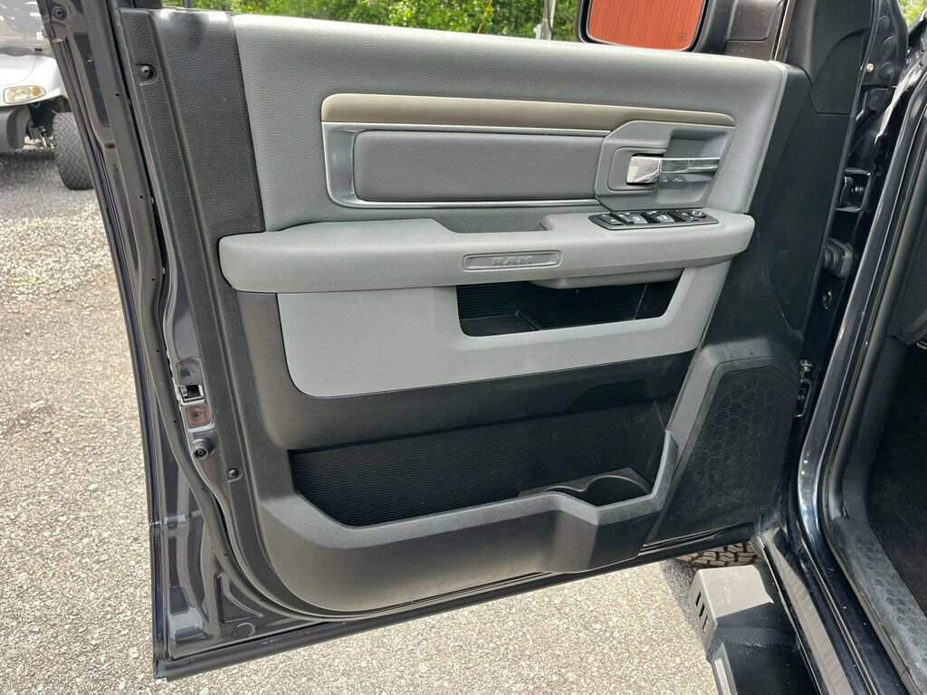 Used 2017 RAM 1500 Big Horn AWD/4WD image 39