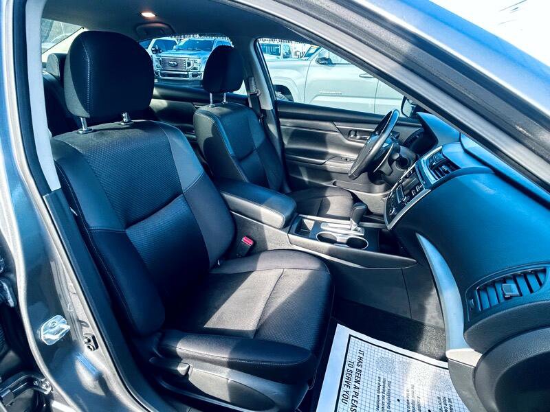 Used 2016 Nissan Altima 2.5 SR image 15