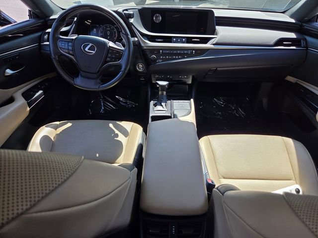Used 2019 Lexus ES 350 w/ Premium Package image 16