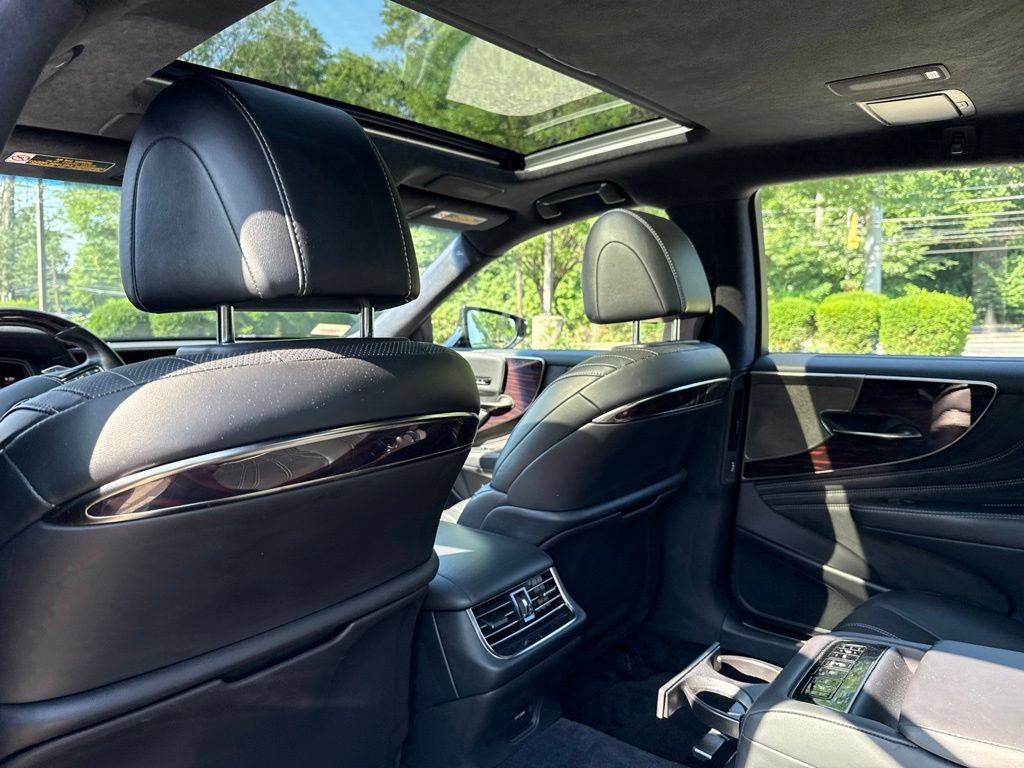 Used 2019 Lexus LS 500 w/ Interior Upgrade Package RWD image 11