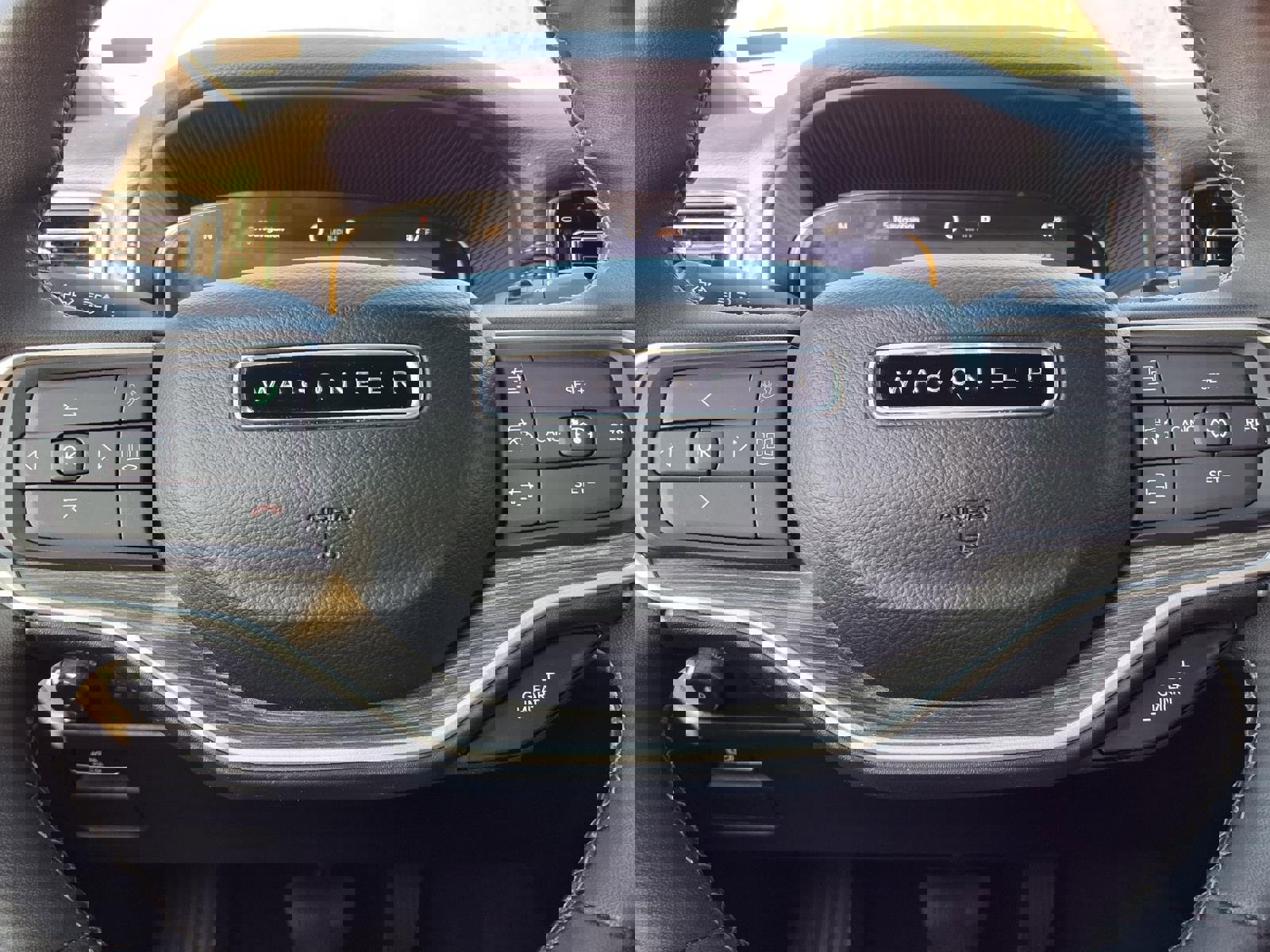 Certified 2024 Jeep Wagoneer L Series III w/ Flexible Seating Group image 17