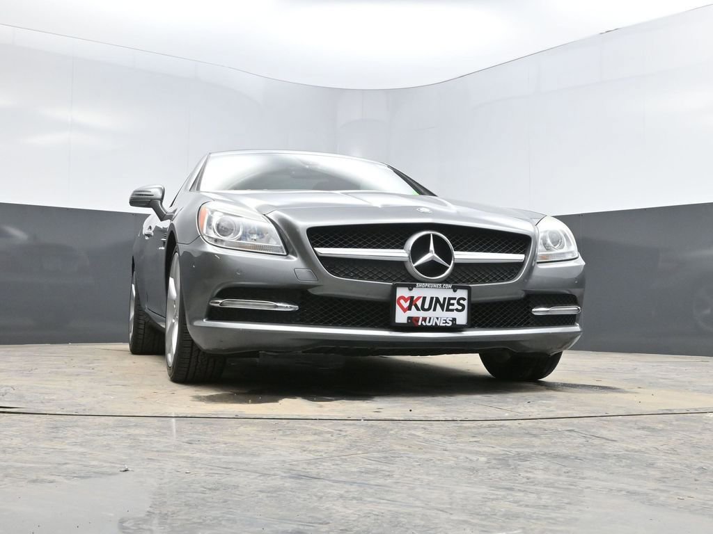 Used 2012 Mercedes-Benz SLK 350 image 36
