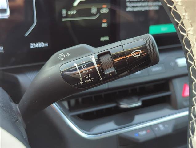 Used 2025 Kia K4 GT-Line FWD image 16