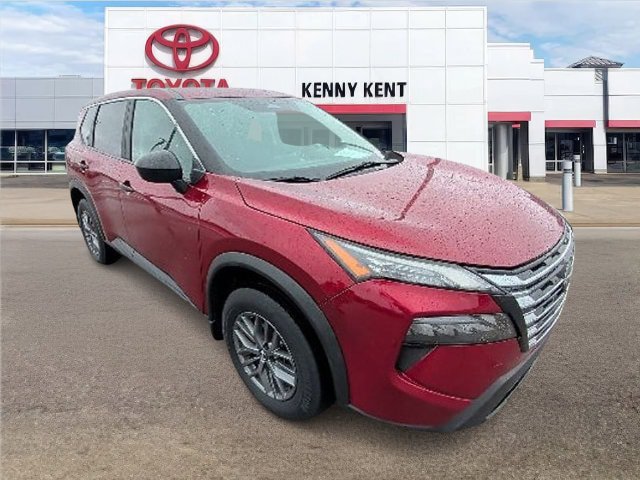 Used 2025 Nissan Rogue S