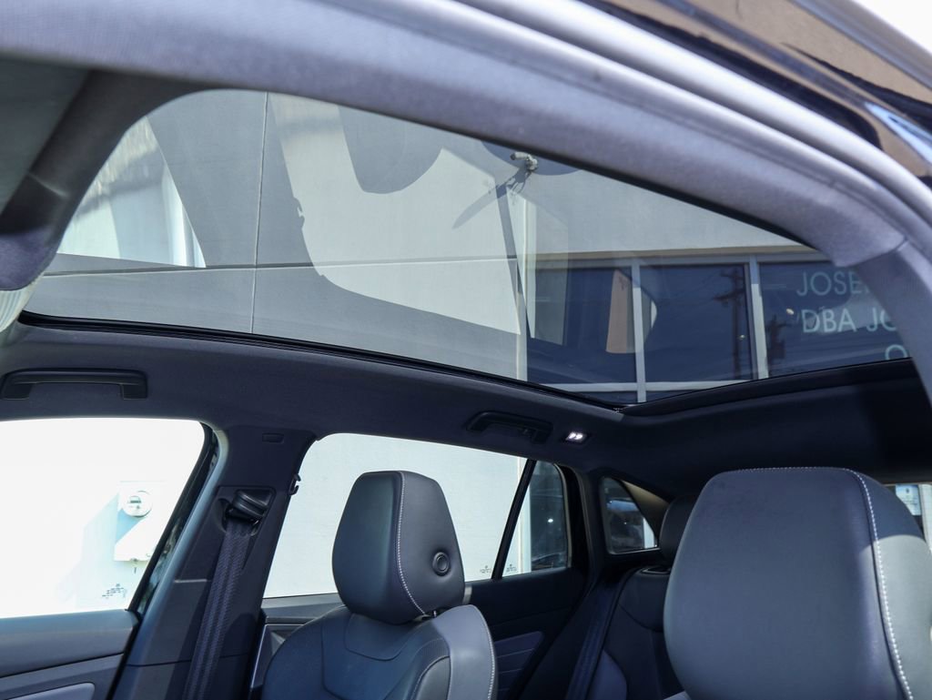 Used 2023 Volkswagen ID.4 Pro S image 13