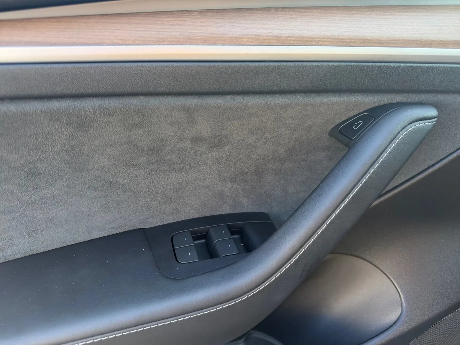 Used 2021 Tesla Model 3 Standard Range Plus RWD image 14