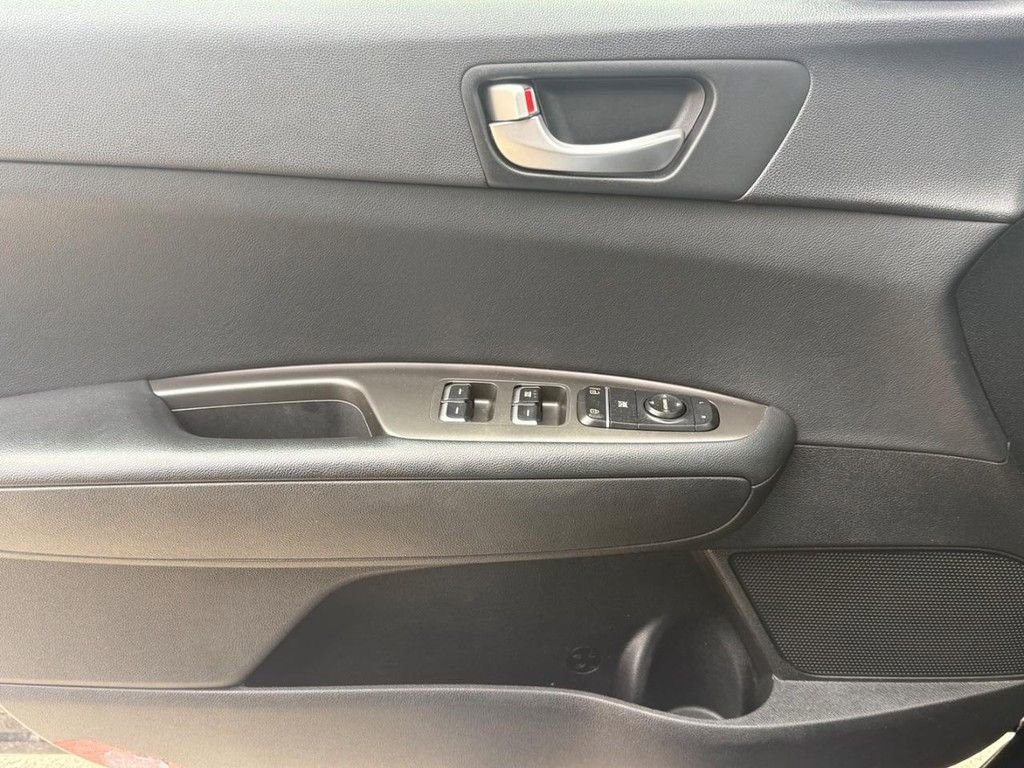 Used 2019 Kia Optima LX w/ LX 17" Wheel Package FWD image 23