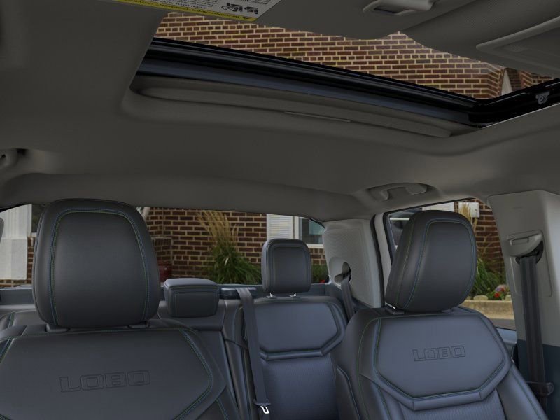 New 2026 Ford Maverick Lobo AWD/4WD image 12