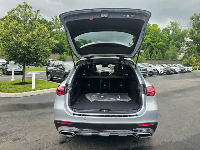 New 2026 Mercedes-Benz GLC 300 4MATIC image 9