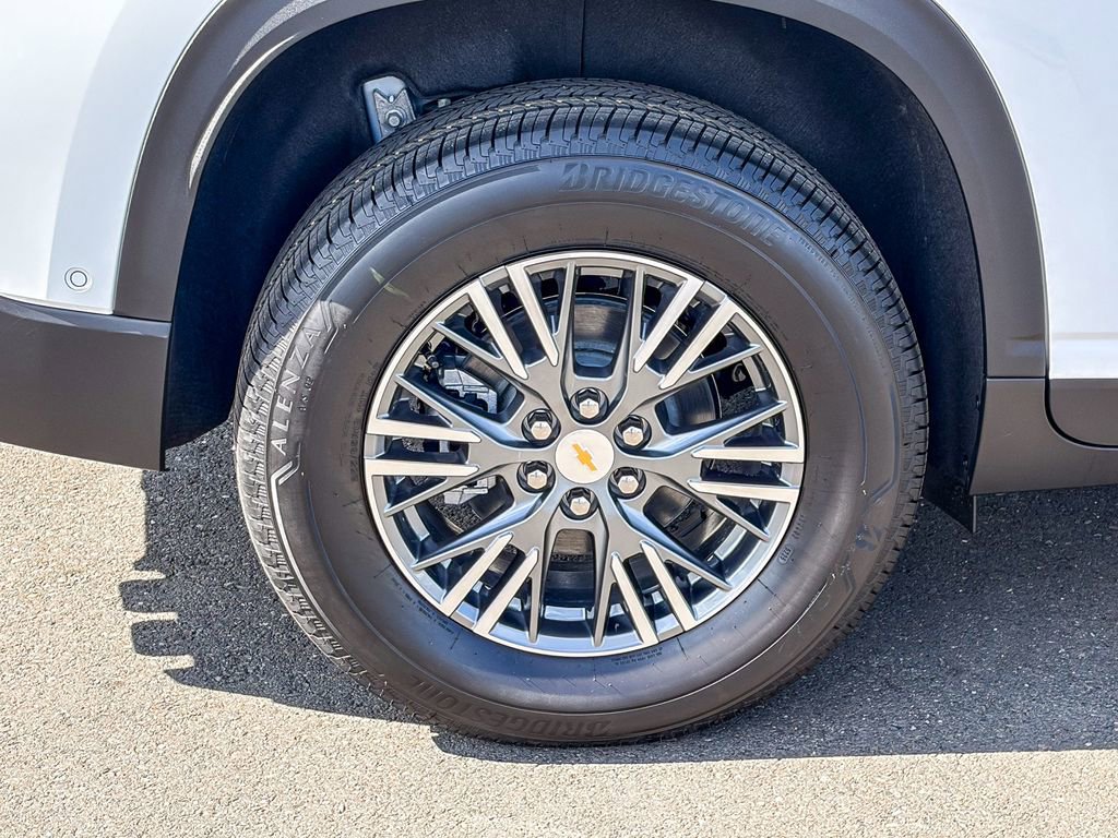 New 2026 Chevrolet Traverse LT w/ Enhanced Driving Package image 10