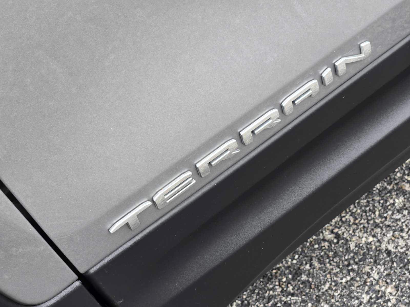 Certified 2024 GMC Terrain SLE w/ Driver Convenience Package FWD image 12