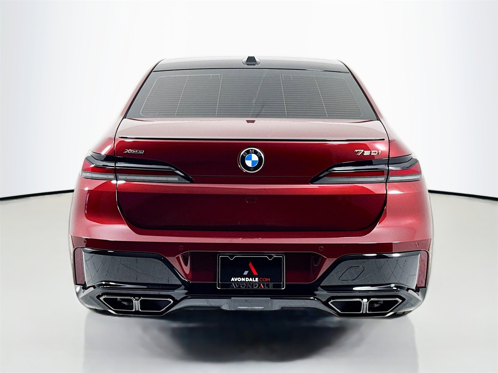 Used 2025 BMW 760i xDrive w/ Executive Package image 6