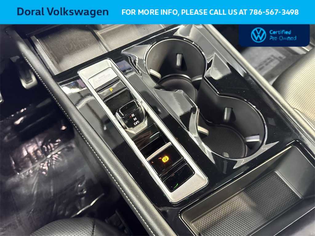 Certified 2024 Volkswagen Atlas Cross Sport SEL Premium R-Line image 21