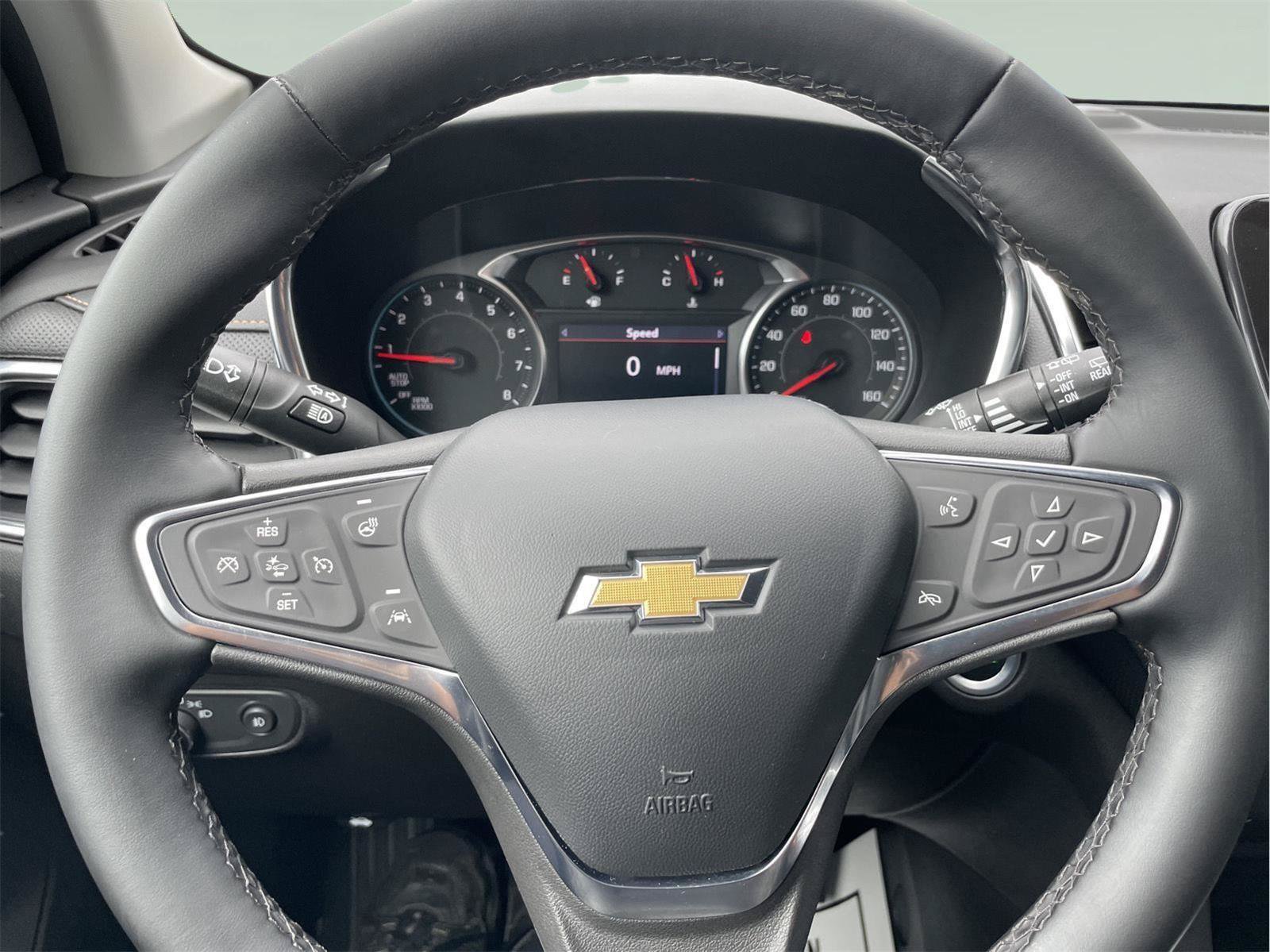 Used 2024 Chevrolet Equinox Premier w/ LPO, Floor Liner Package AWD/4WD image 26