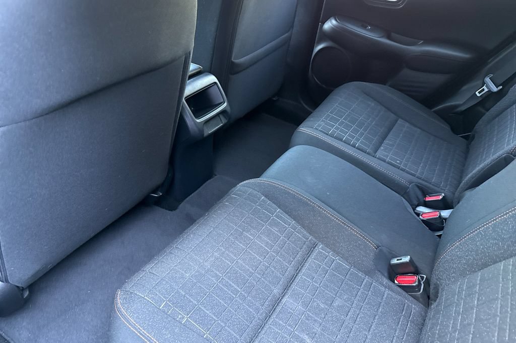 Certified 2024 Honda HR-V Sport image 7