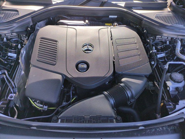 Certified 2026 Mercedes-Benz GLC 300 image 24