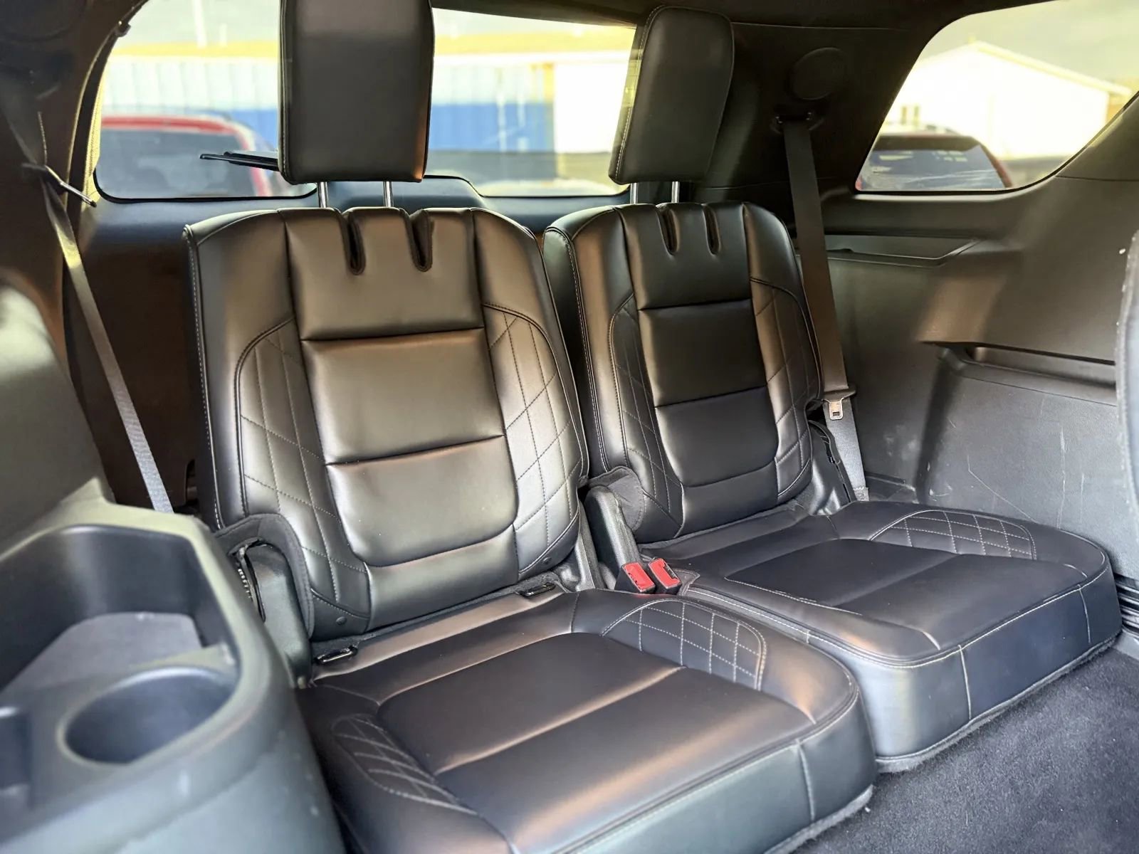 Used 2019 Ford Explorer Platinum image 19