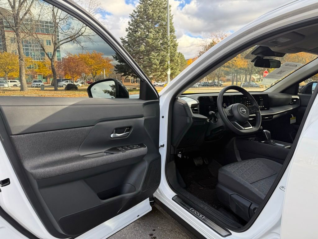 New 2026 Nissan Kicks SV w/ Illumination Package image 10
