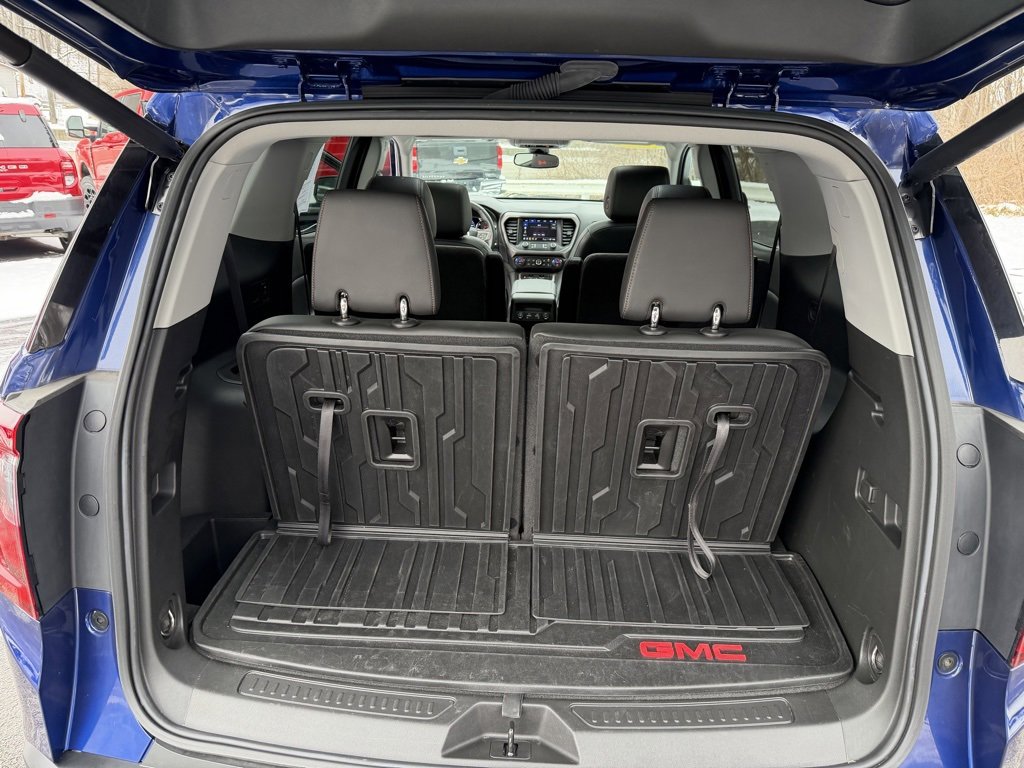 Used 2023 GMC Acadia AT4 w/ Technology Package image 34