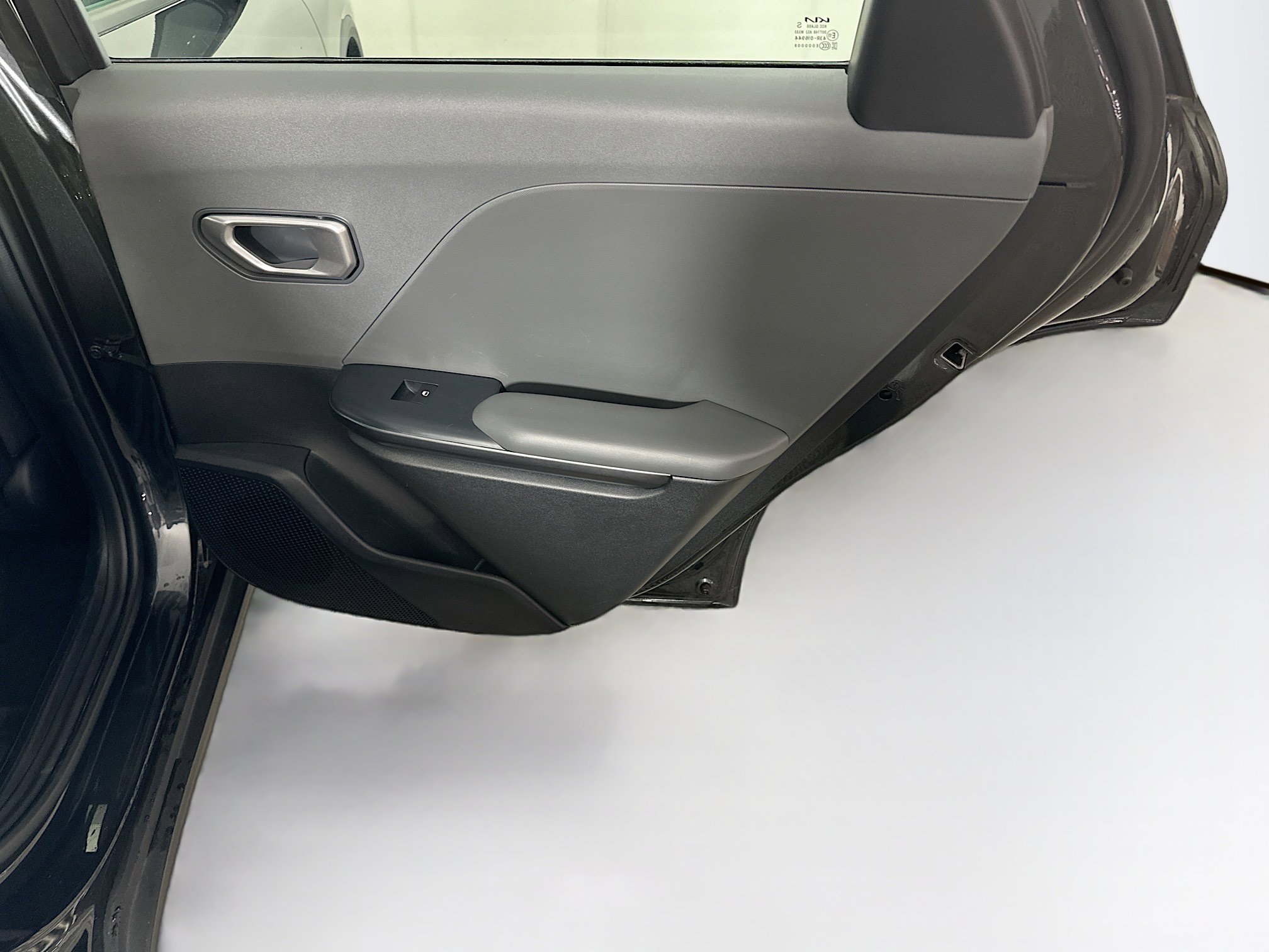 Used 2025 Kia K4 LXS image 28