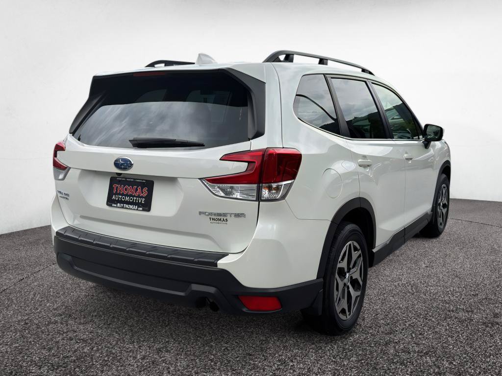 Certified 2023 Subaru Forester Premium AWD/4WD image 7