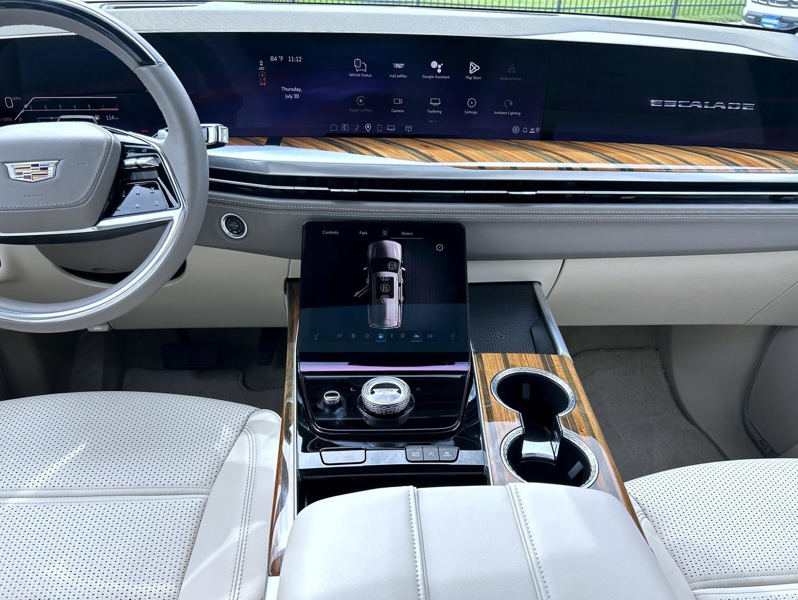 Used 2025 Cadillac Escalade Sport Platinum AWD/4WD image 18