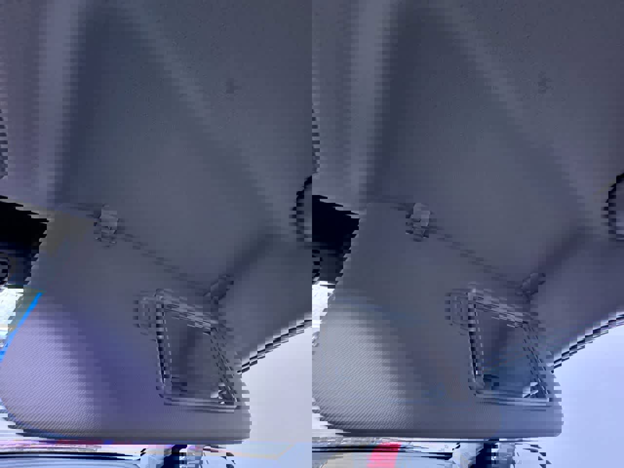 Used 2025 Kia K4 LXS image 32