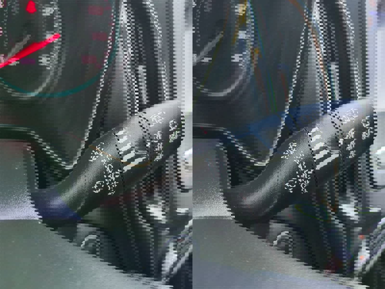 Used 2022 Chevrolet Equinox RS image 25