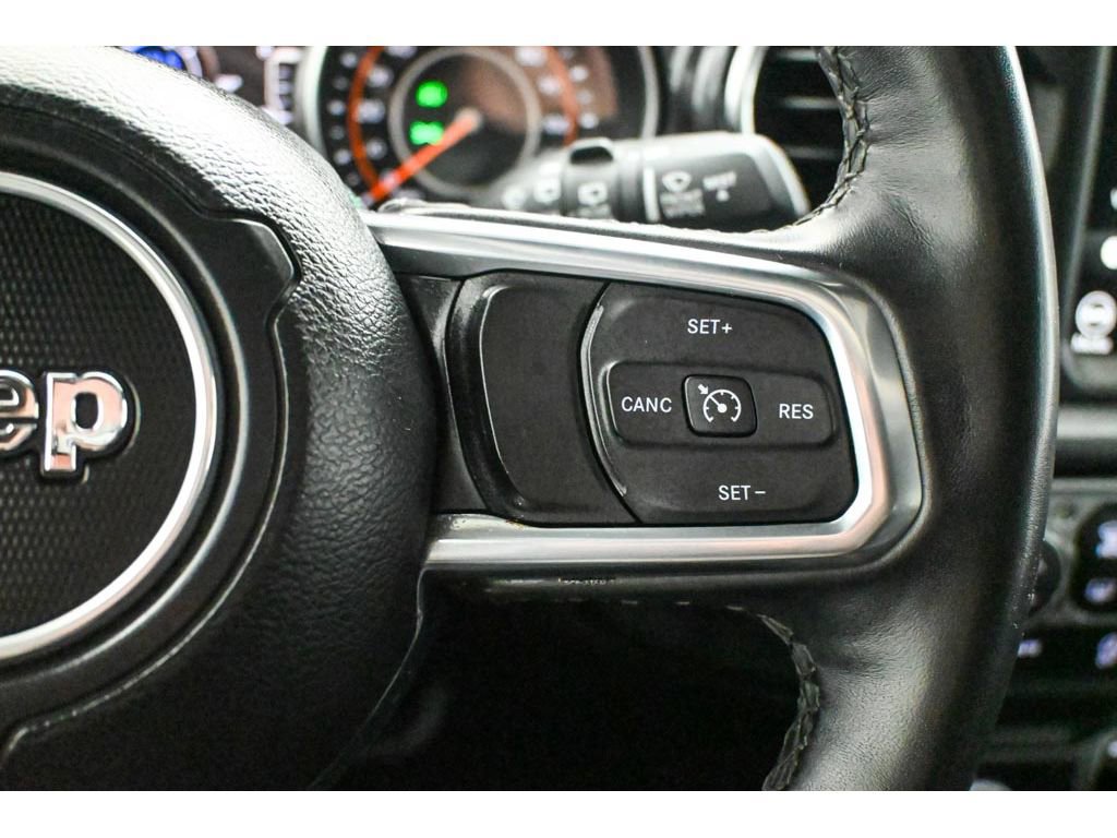 Used 2023 Jeep Wrangler Unlimited Sahara image 34