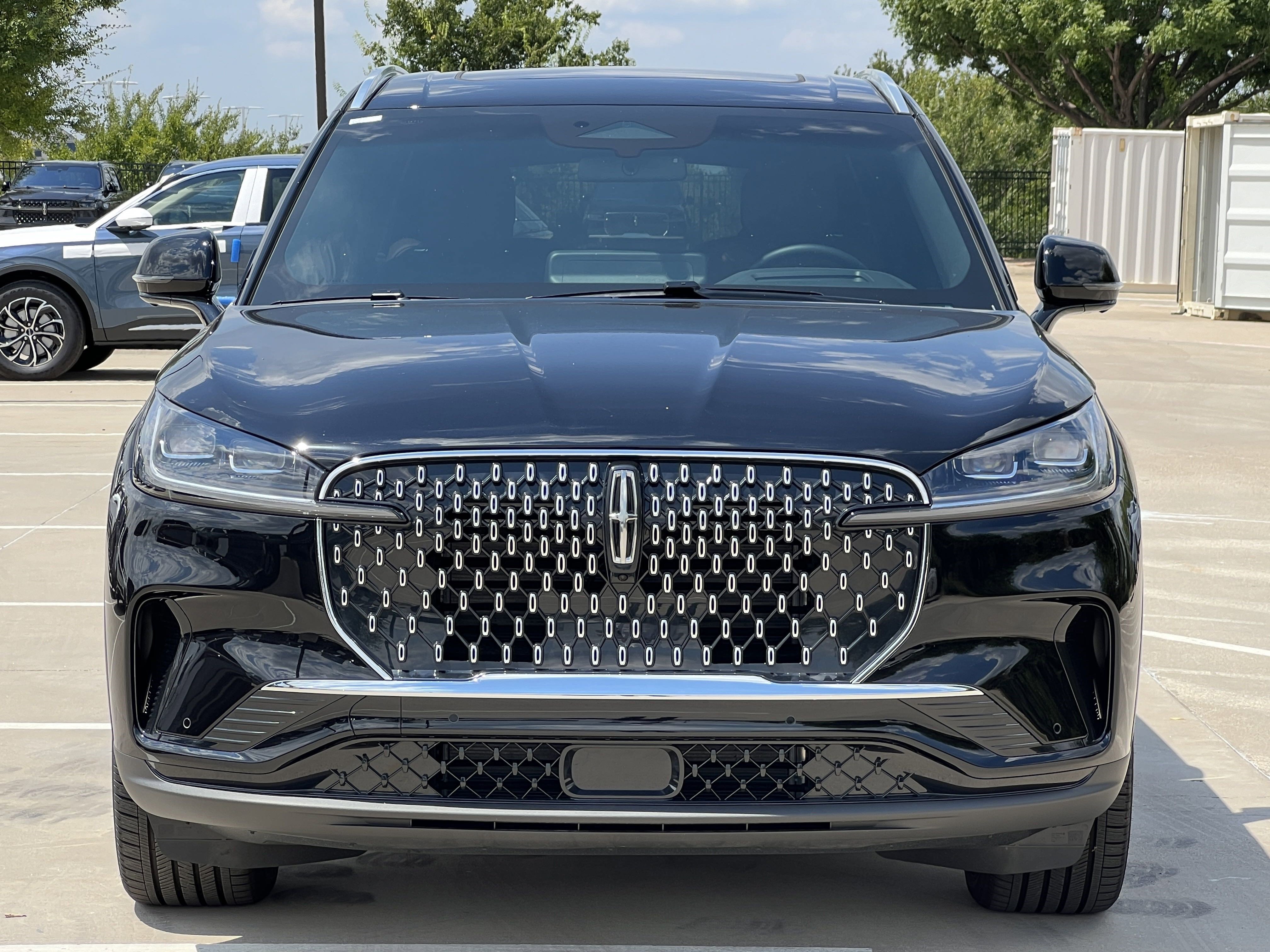 New 2025 Lincoln Aviator Reserve w/ Equipment Group 201A image 13