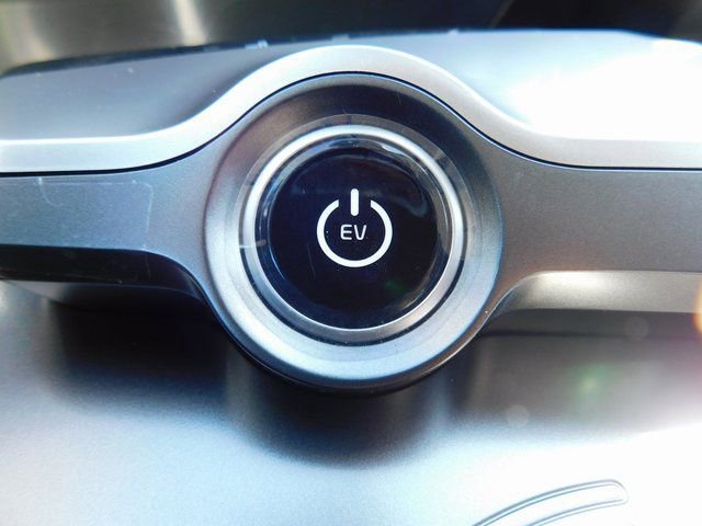 Used 2024 Kia EV6 Light image 24