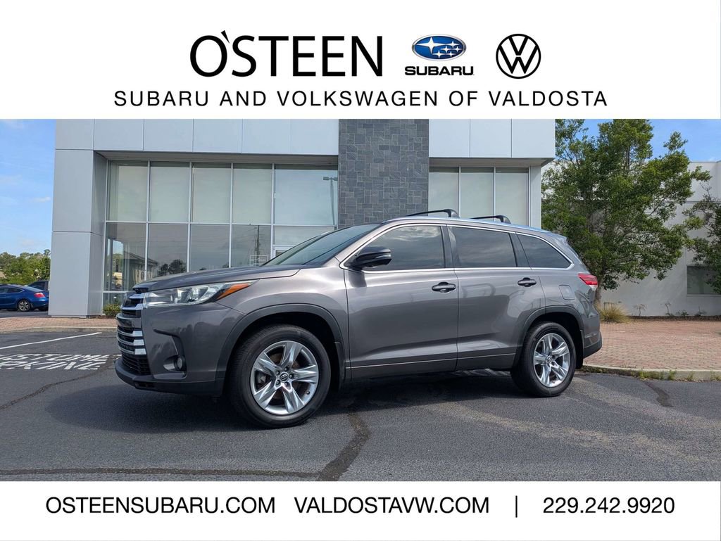 Used 2017 Toyota Highlander Limited AWD/4WD image 1