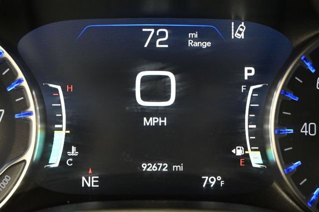 Certified 2022 Chrysler Pacifica Touring-L AWD/4WD image 13