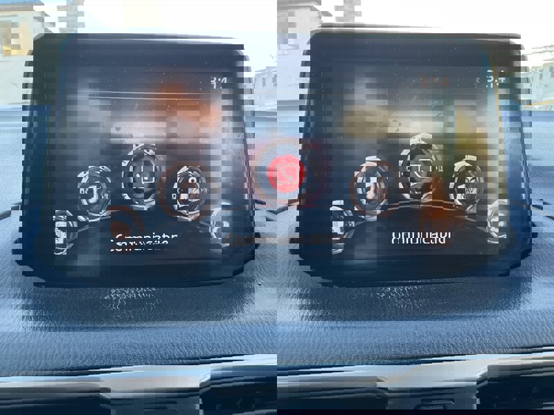 Used 2018 MAZDA MAZDA3 Touring image 18