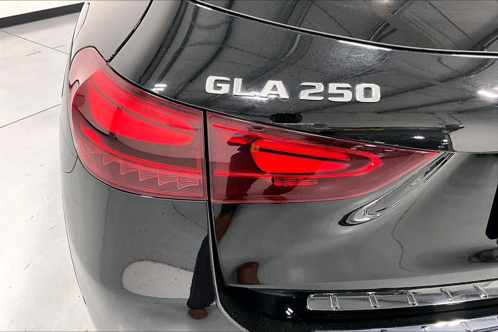 Used 2025 Mercedes-Benz GLA 250 image 31