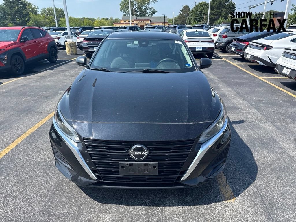 Used 2024 Nissan Altima 2.5 SV