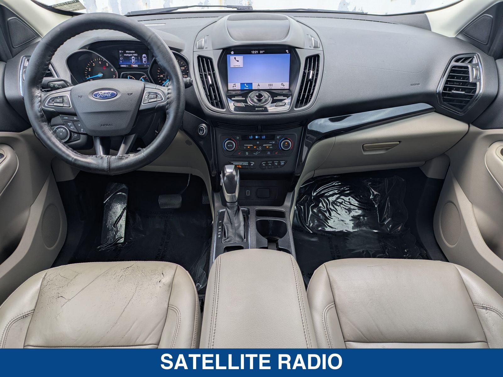 Used 2019 Ford Escape Titanium AWD/4WD image 17