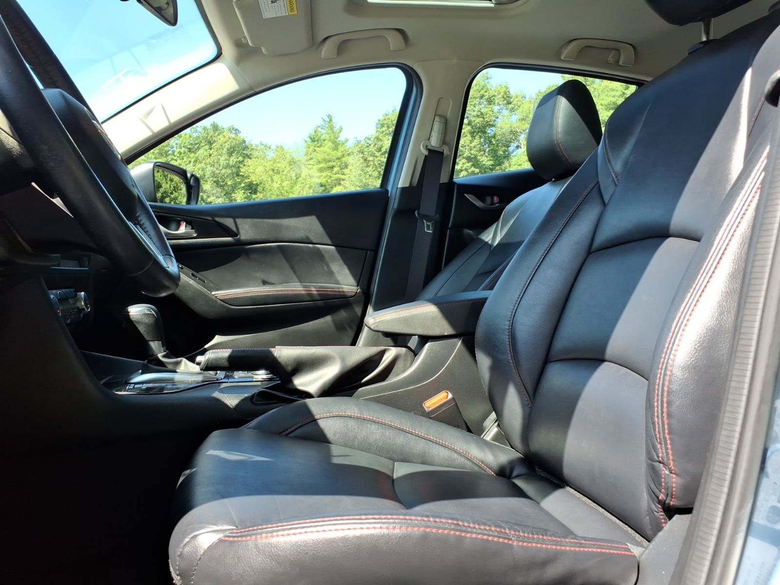 Used 2014 MAZDA MAZDA3 i Grand Touring FWD image 8