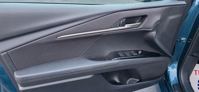 Used 2025 Toyota Camry LE image 8