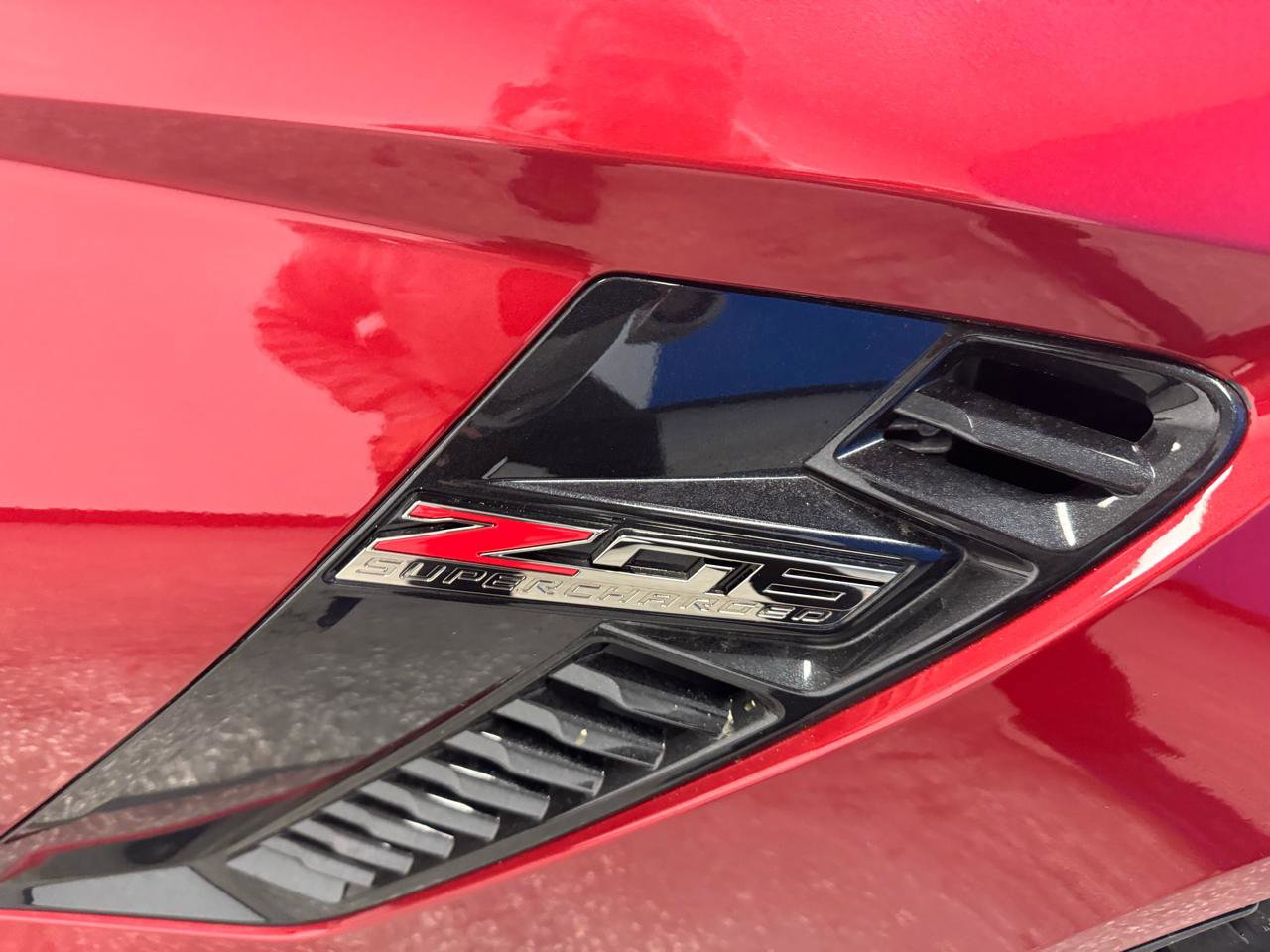 Used 2015 Chevrolet Corvette Z06 w/ 3LZ Preferred Equipment Group image 28