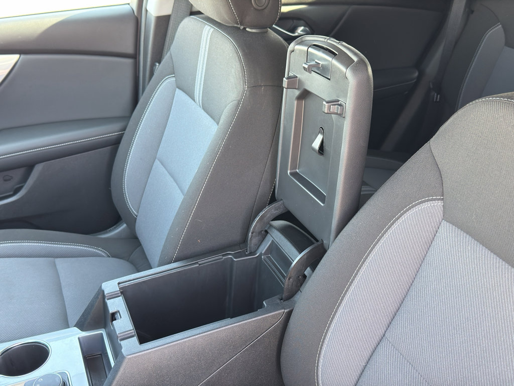 Used 2025 Chevrolet Blazer LT image 18