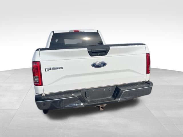 Used 2017 Ford F150 XLT w/ Trailer Tow Package image 13