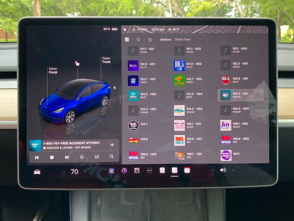 Used 2024 Tesla Model Y Long Range image 22