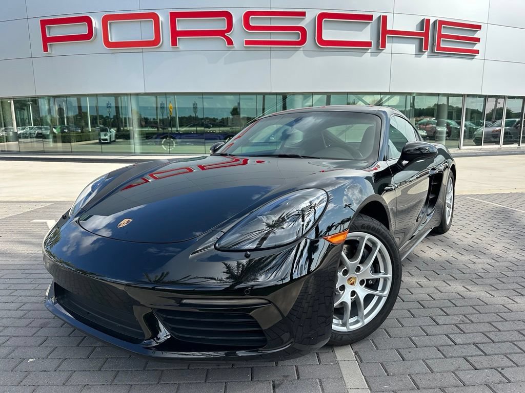 Certified 2025 Porsche 718 Cayman RWD image 1