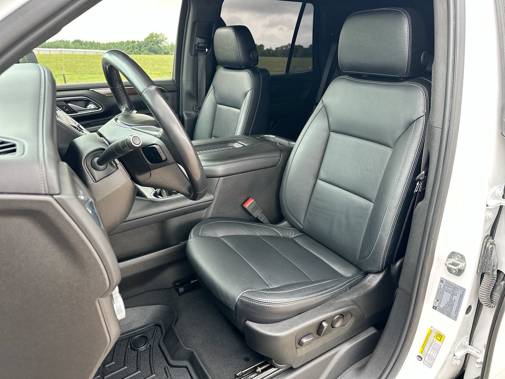 Used 2021 GMC Yukon SLE AWD/4WD image 11