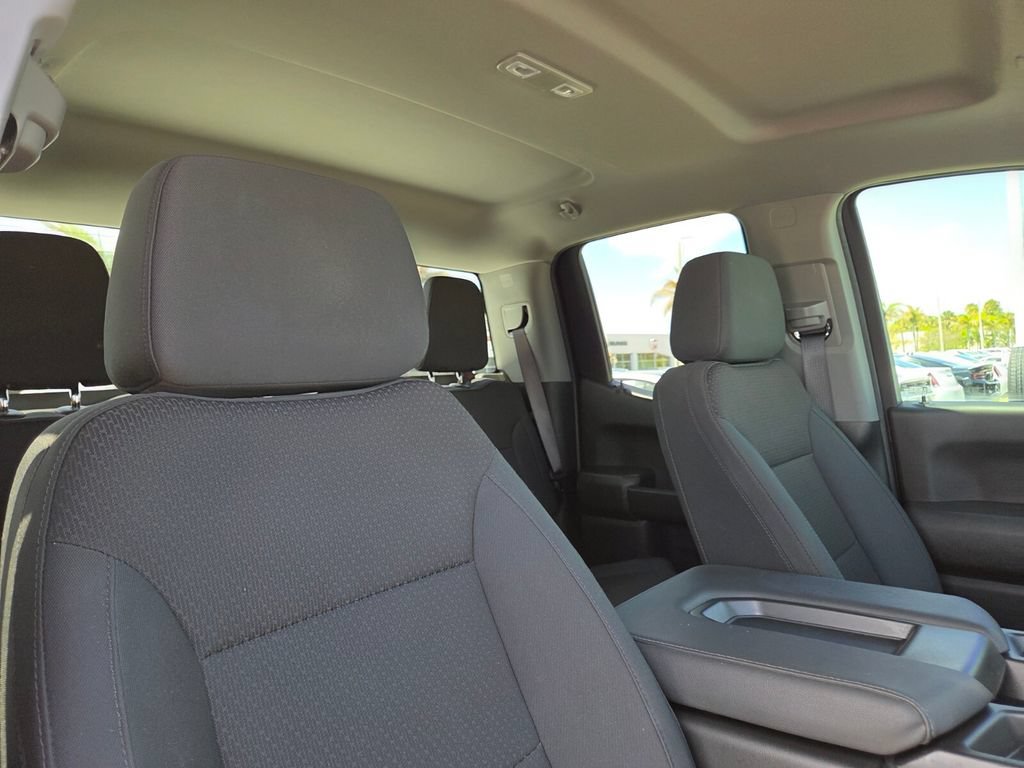 Used 2025 GMC Sierra 1500 Pro w/ Pro Value Package AWD/4WD image 11