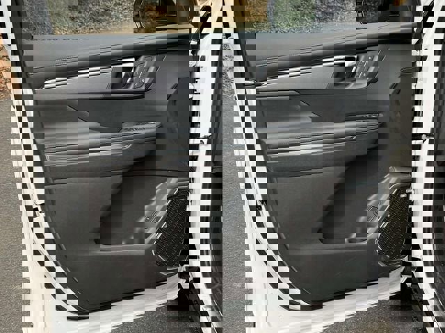 New 2026 Buick Enclave Sport Touring w/ Super Cruise Package image 8